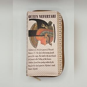 Unique Queen Nefertari Wallet 2 Sided Sections With Zipper